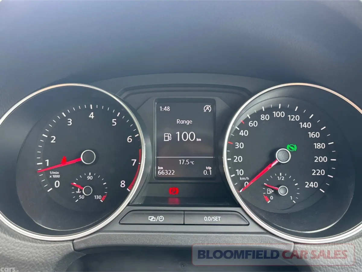 Volkswagen Polo Hatchback, Petrol, 2015, Silver