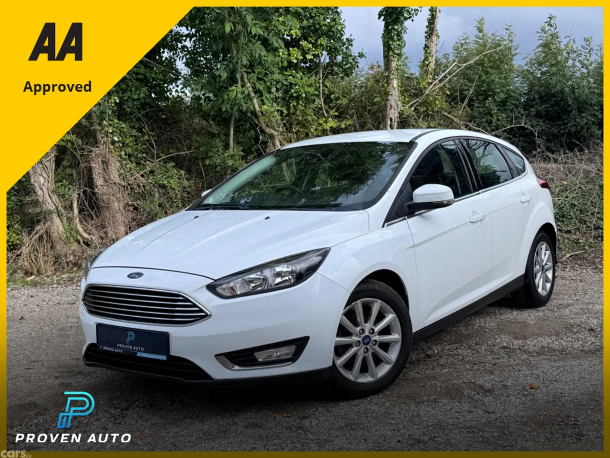 Ford Focus Hatchback, Petrol, 2015, White