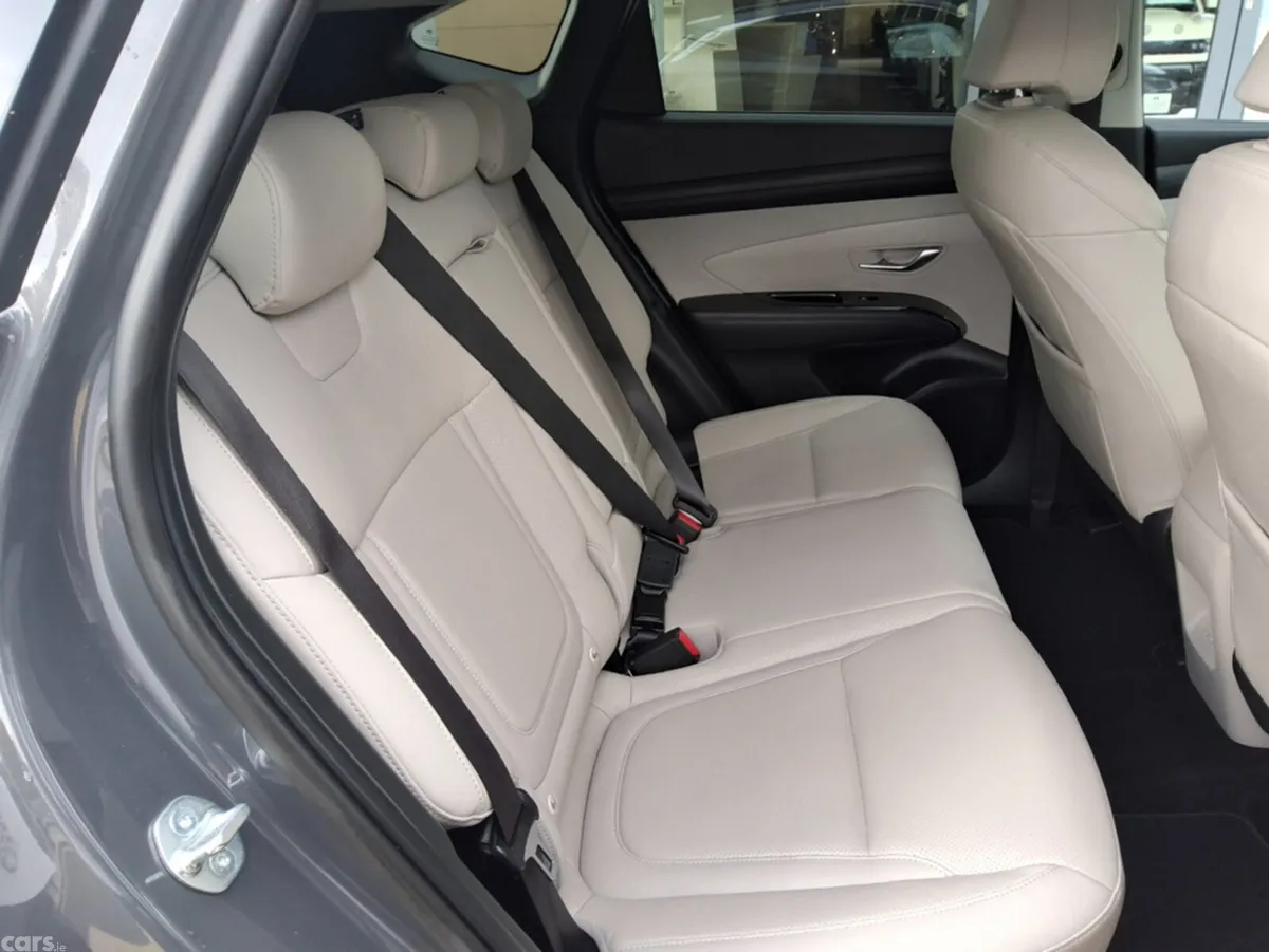Hyundai Tucson SUV, Petrol Plug-in Hybrid, 2026, Grey