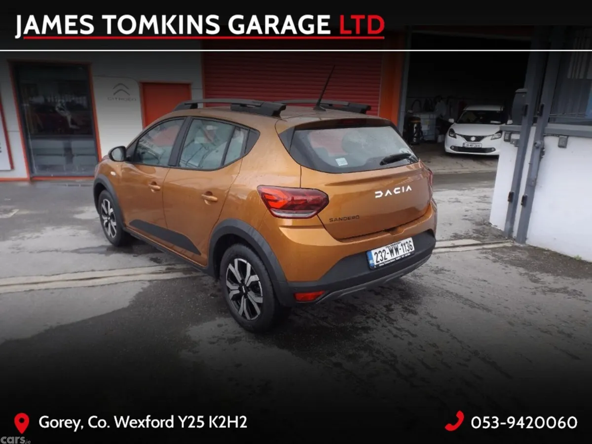 Dacia Sandero Hatchback, Petrol, 2023, Orange