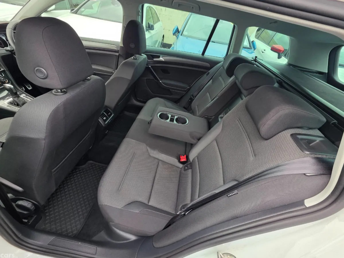 Volkswagen Golf Estate, Diesel, 2019, White