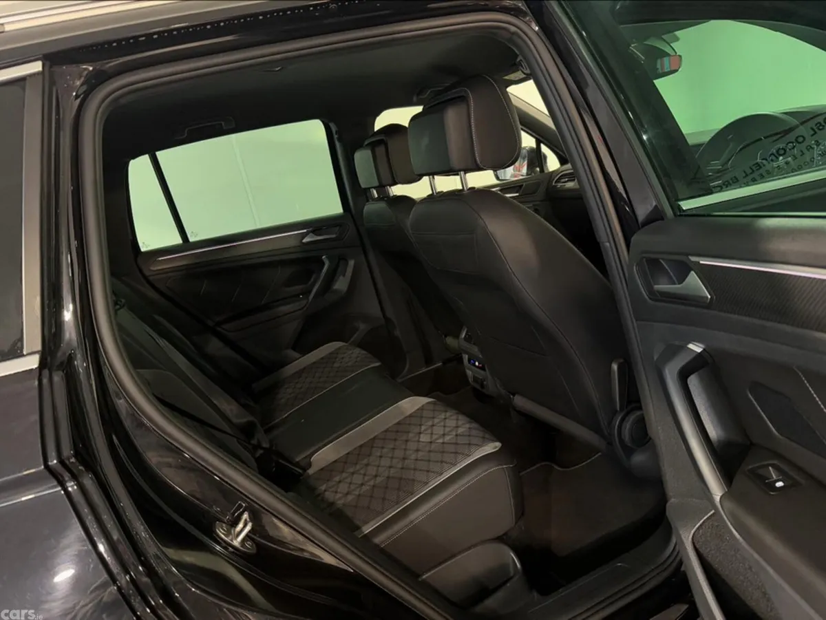 Volkswagen Tiguan SUV, Diesel, 2023, Black