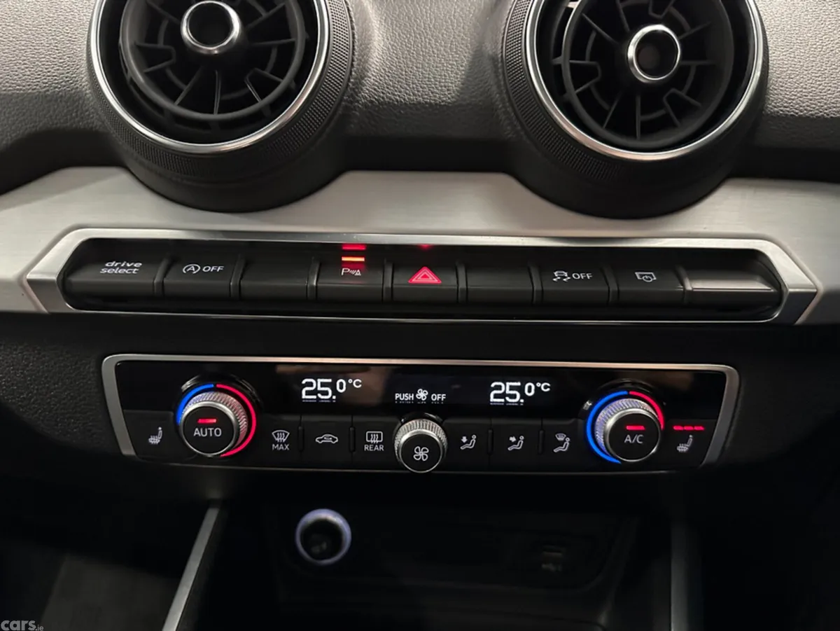 Audi Q2 SUV, Petrol, 2019, White