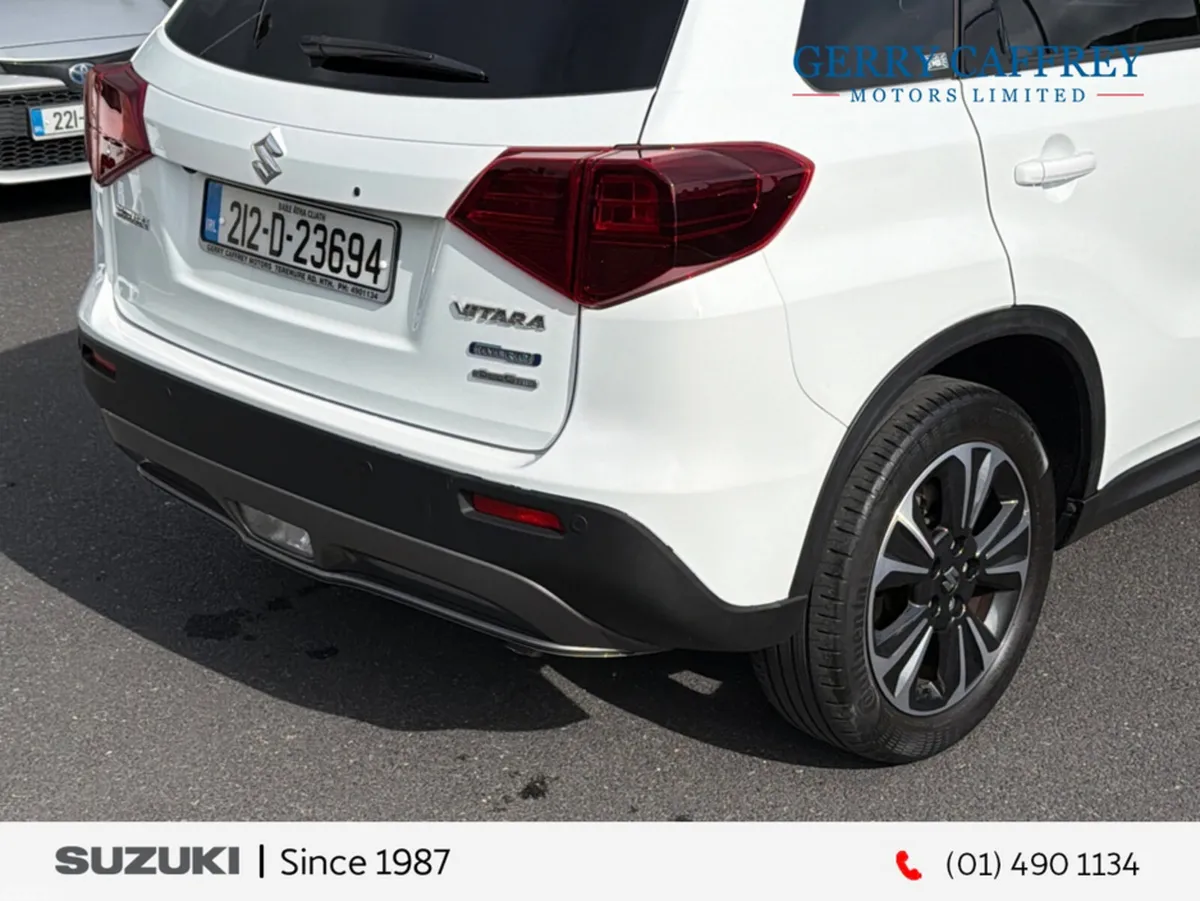 Suzuki Vitara SUV, Petrol Hybrid, 2021, White
