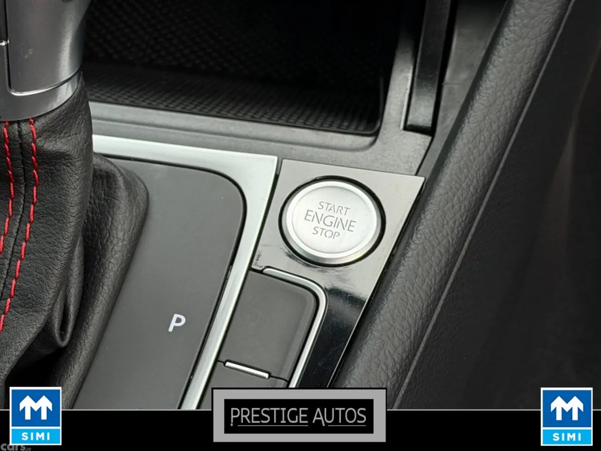 Volkswagen Golf Hatchback, Petrol, 2020, White