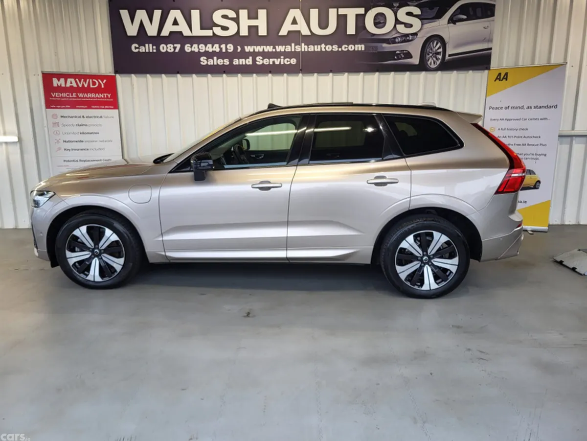 Volvo XC60 SUV, Petrol Plug-in Hybrid, 2023, Grey