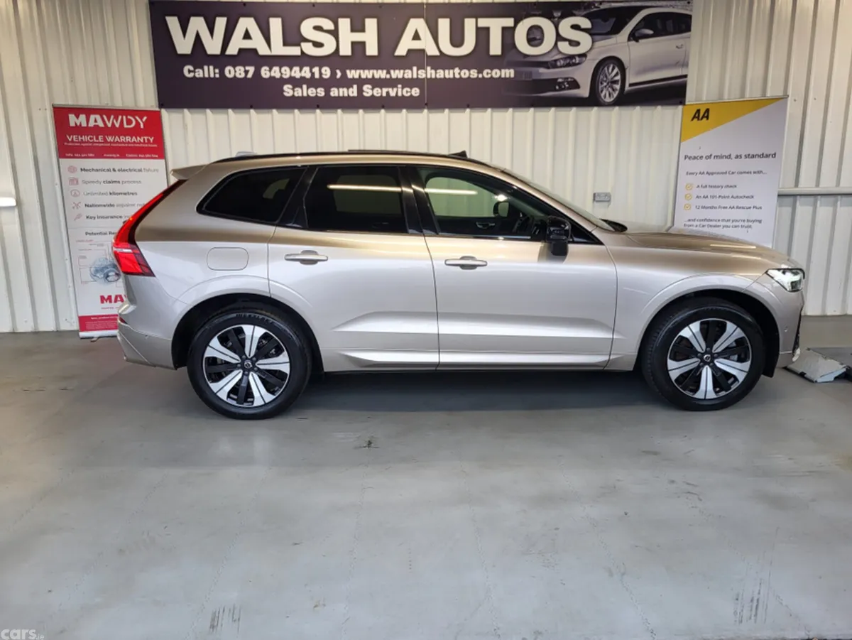 Volvo XC60 SUV, Petrol Plug-in Hybrid, 2023, Grey