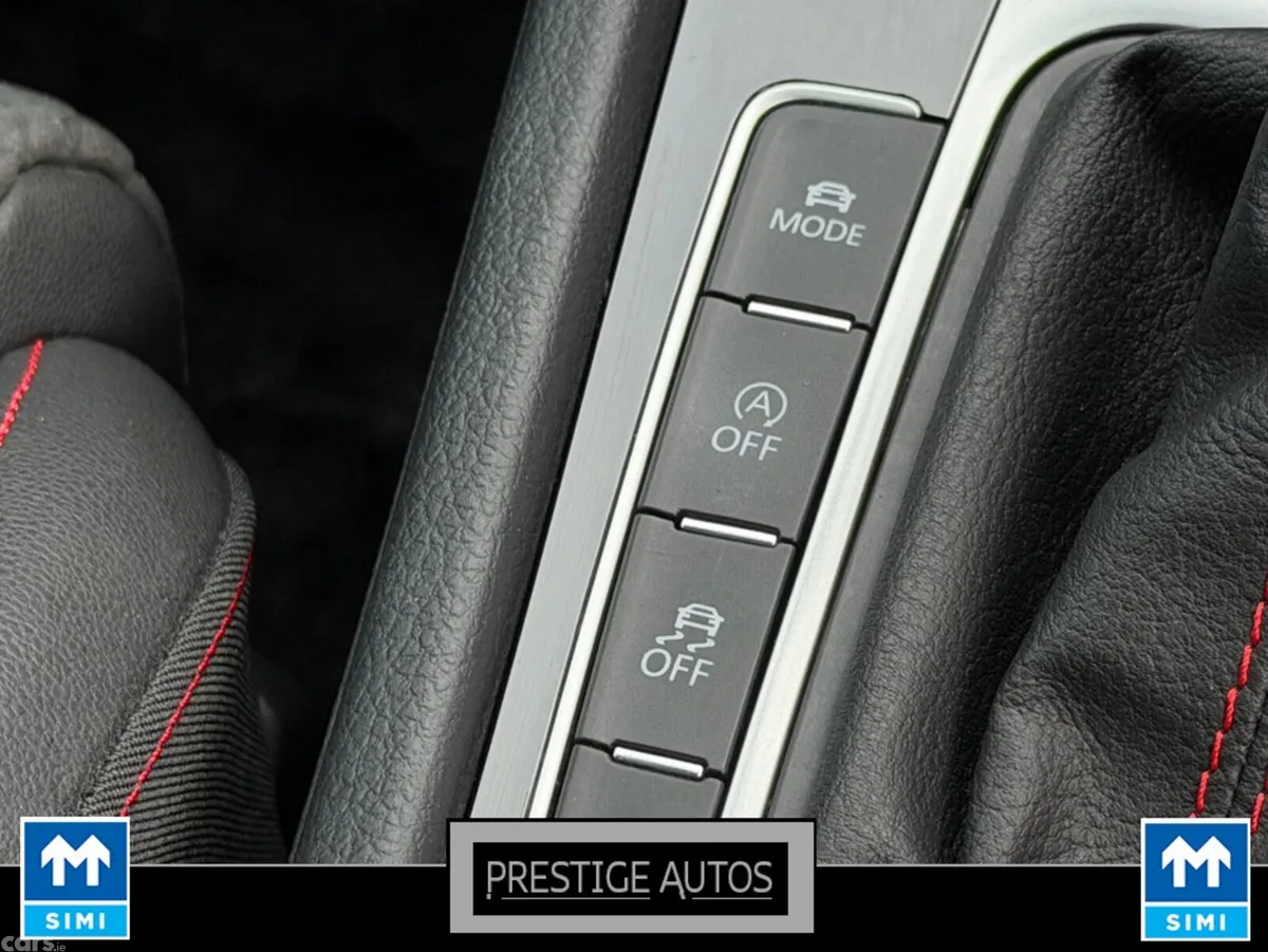 Volkswagen Golf Hatchback, Petrol, 2020, White