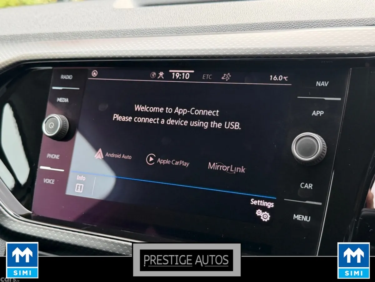 Volkswagen T-Cross SUV, Petrol, 2021, White