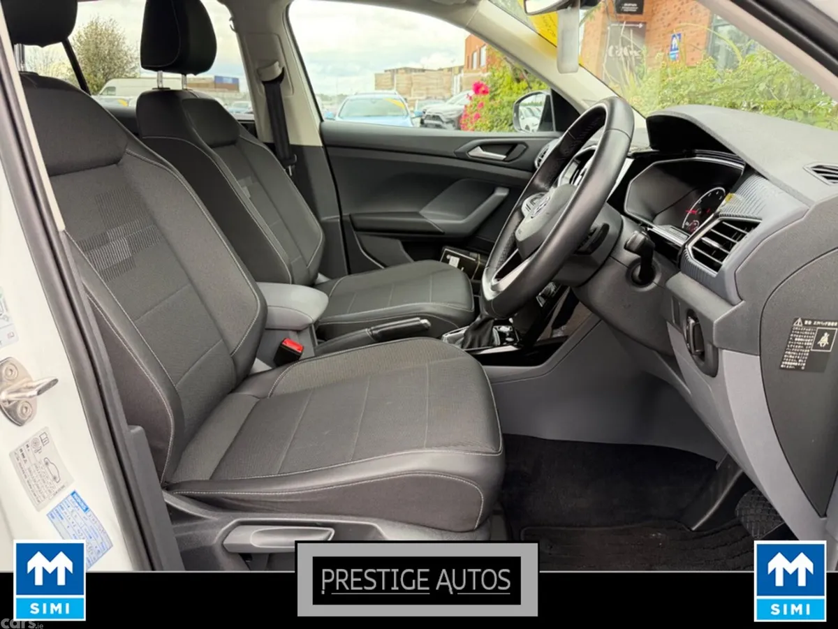 Volkswagen T-Cross SUV, Petrol, 2020, White