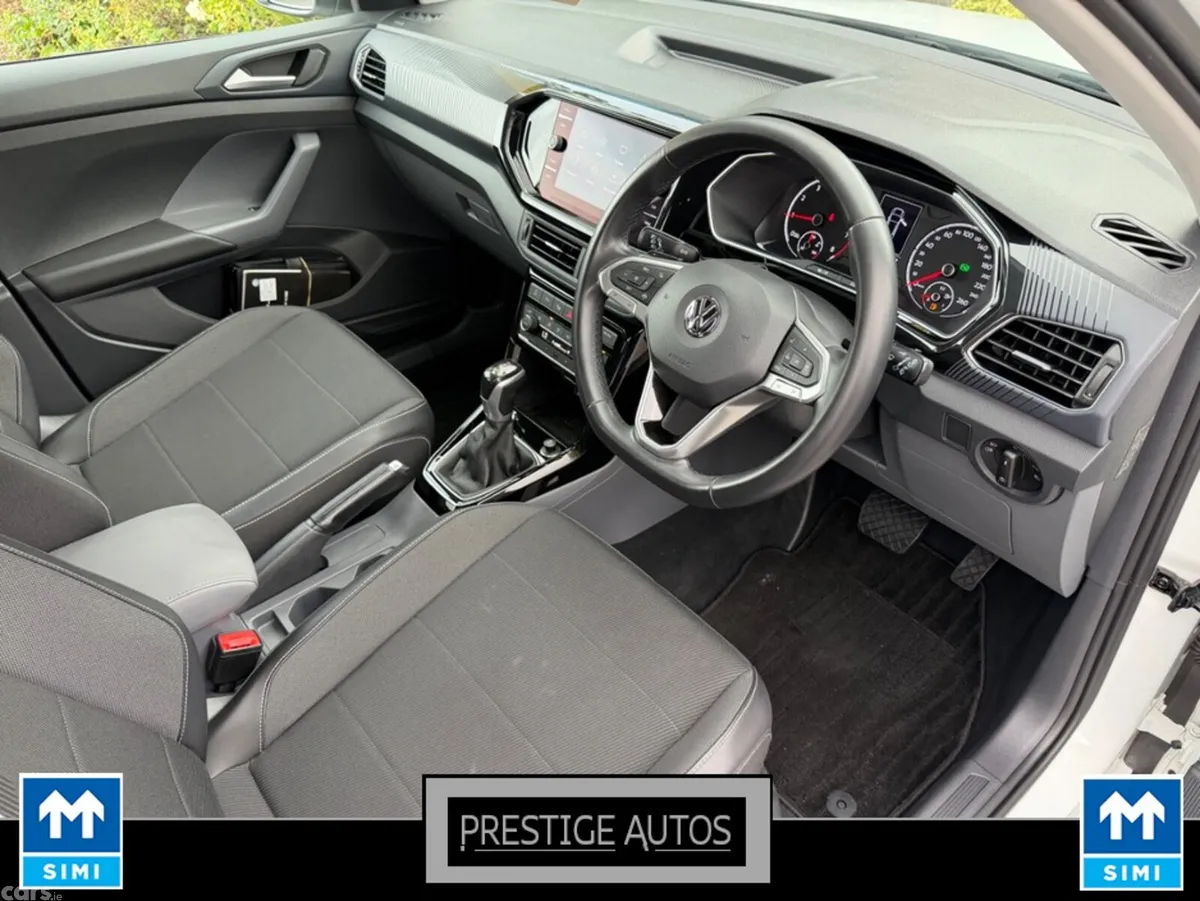 Volkswagen T-Cross SUV, Petrol, 2020, White