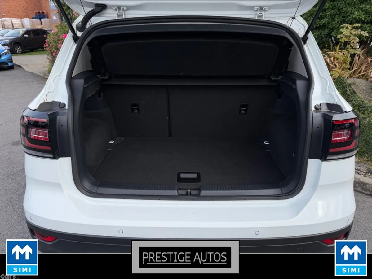 Volkswagen T-Cross SUV, Petrol, 2020, White