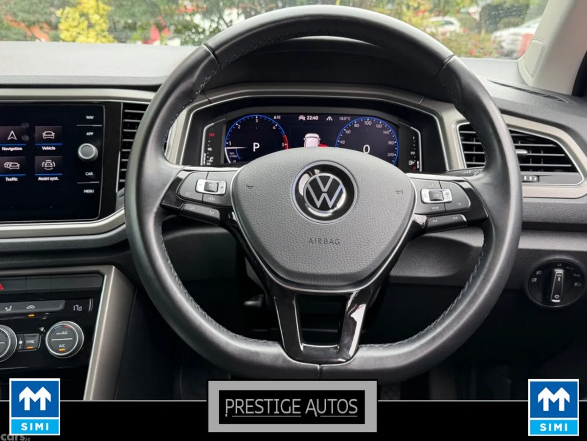 Volkswagen T-Roc SUV, Diesel, 2021, Red