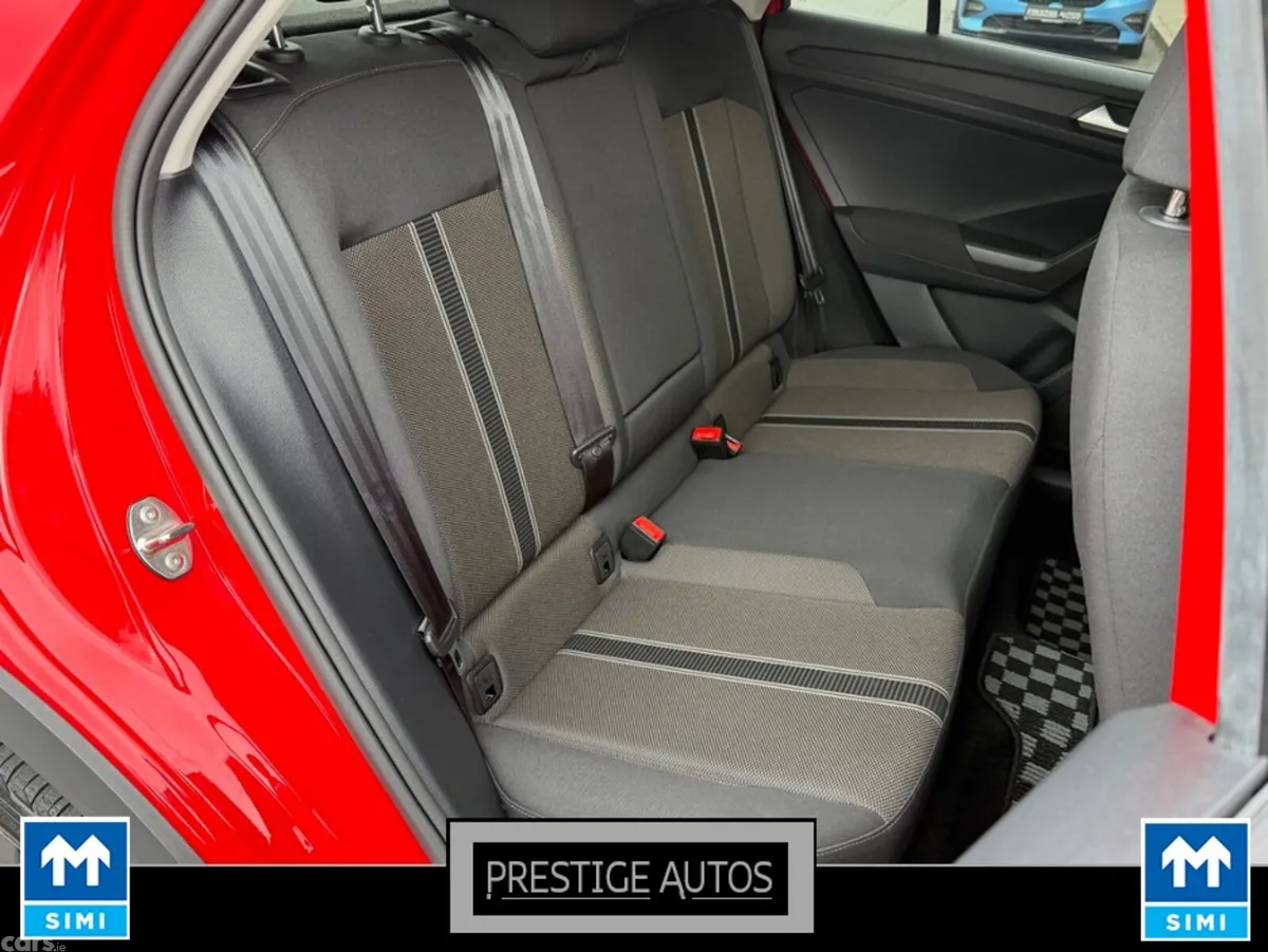 Volkswagen T-Roc SUV, Diesel, 2021, Red