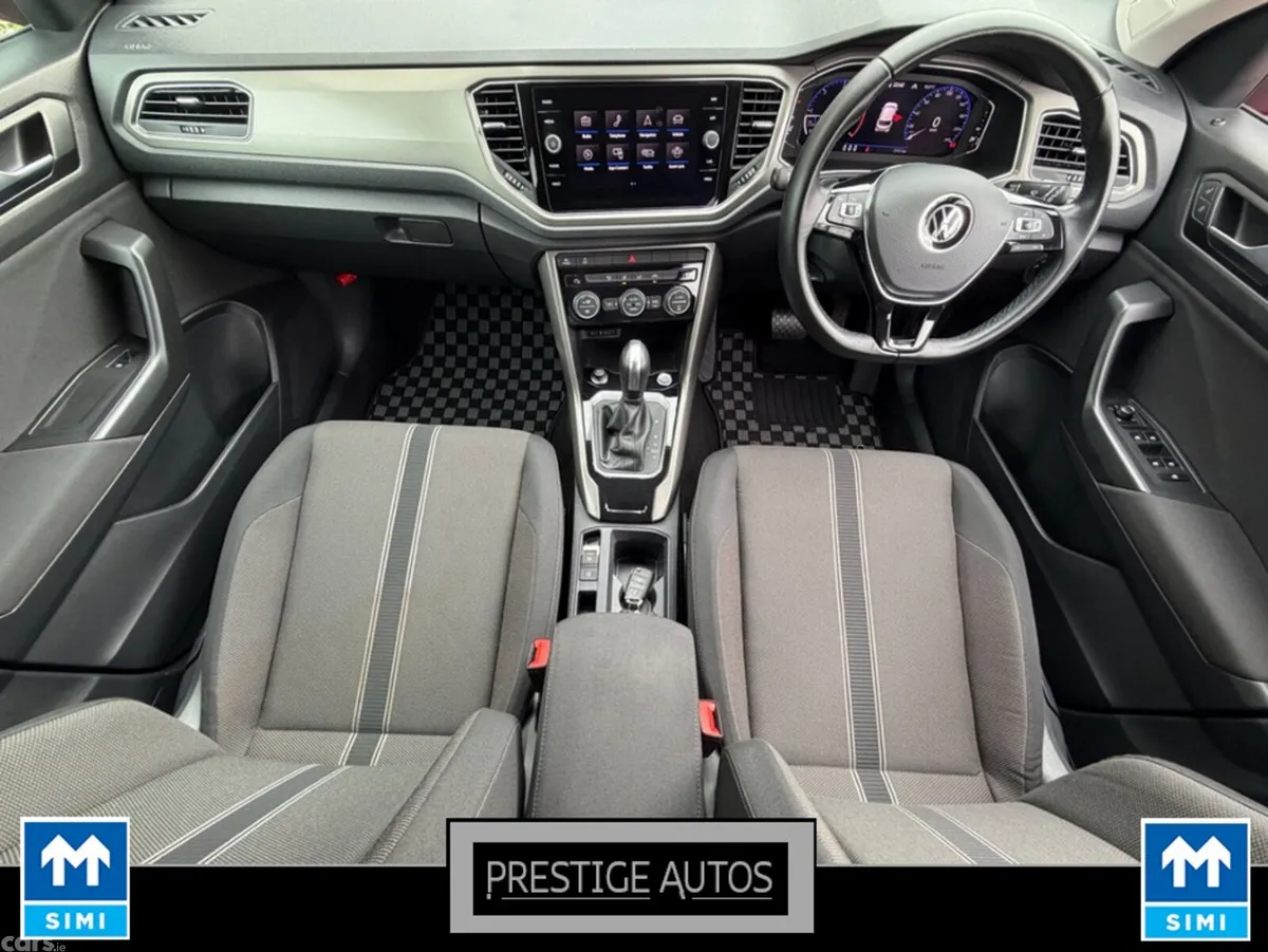 Volkswagen T-Roc SUV, Diesel, 2021, Red