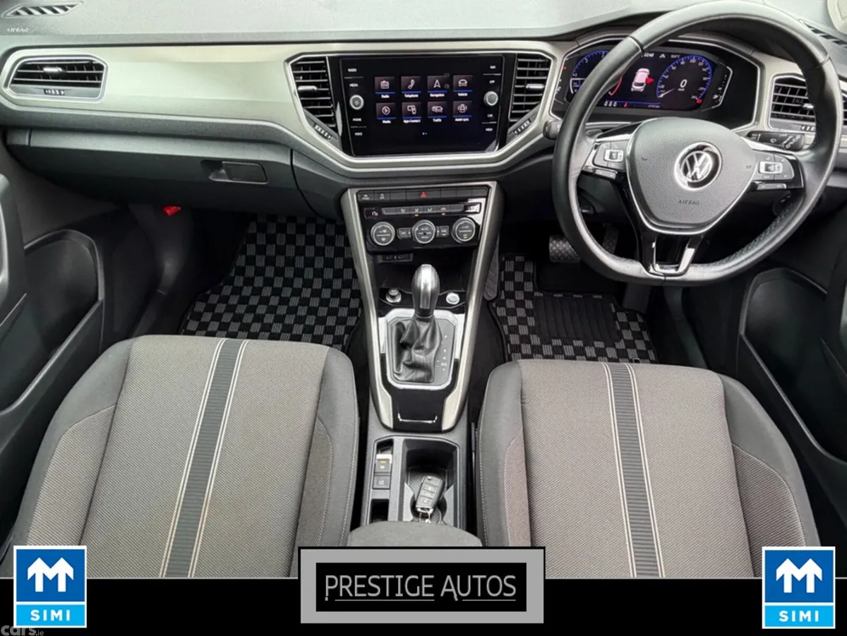 Volkswagen T-Roc SUV, Diesel, 2021, Red