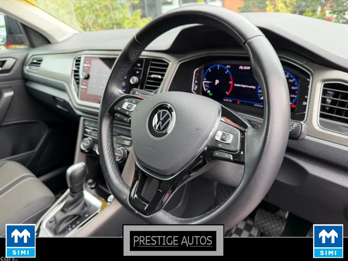 Volkswagen T-Roc SUV, Diesel, 2021, Red