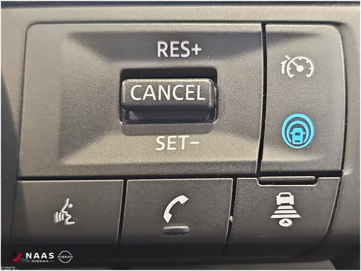 Nissan Qashqai MPV, Petrol Hybrid, 2026, Grey