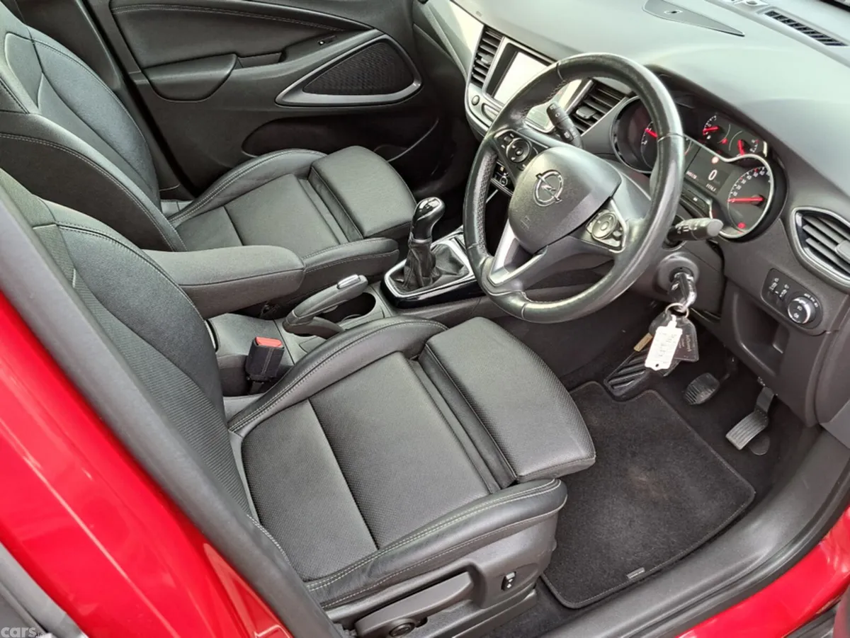 Opel Crossland SUV, Petrol, 2022, Red