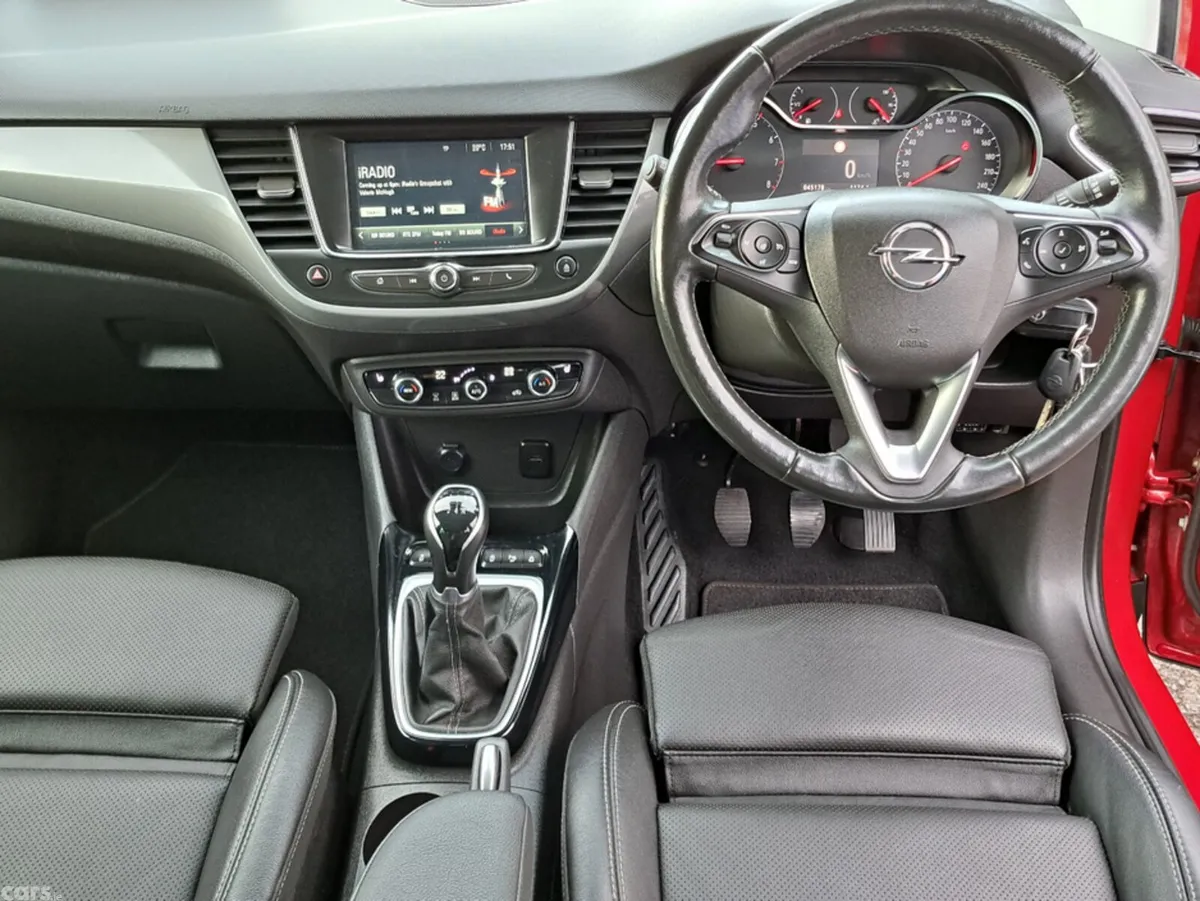 Opel Crossland SUV, Petrol, 2022, Red