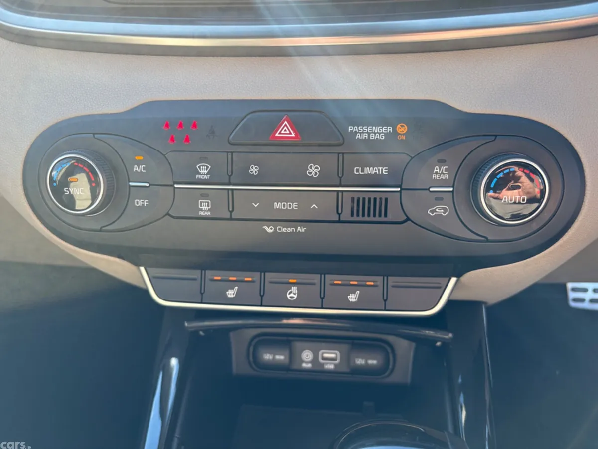 Kia Sorento SUV, Diesel, 2017, Grey