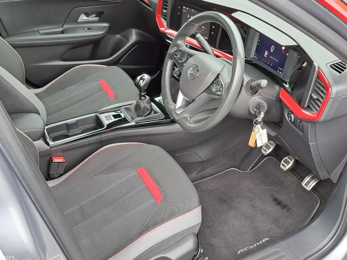 Opel Mokka MPV, Petrol, 2022, Grey