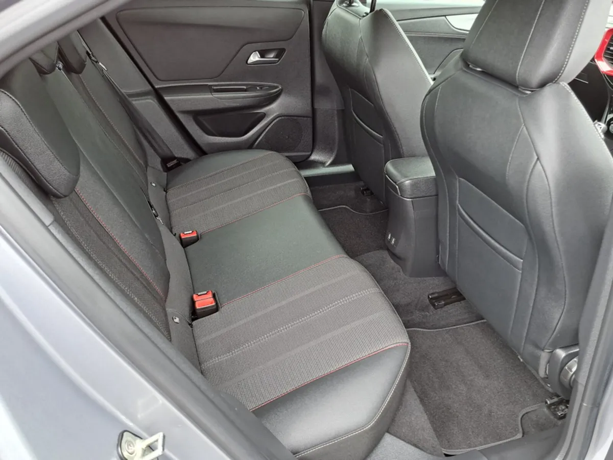 Opel Mokka MPV, Petrol, 2022, Grey