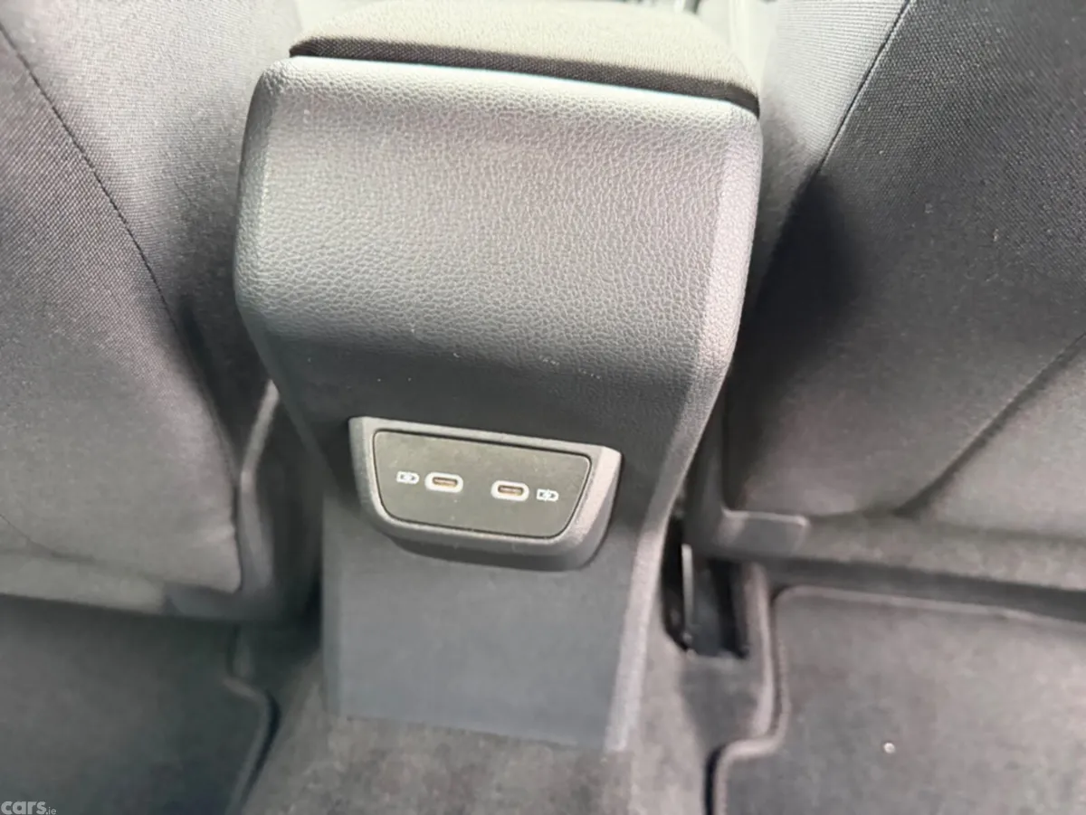 Volkswagen Polo Hatchback, Petrol, 2023, Blue
