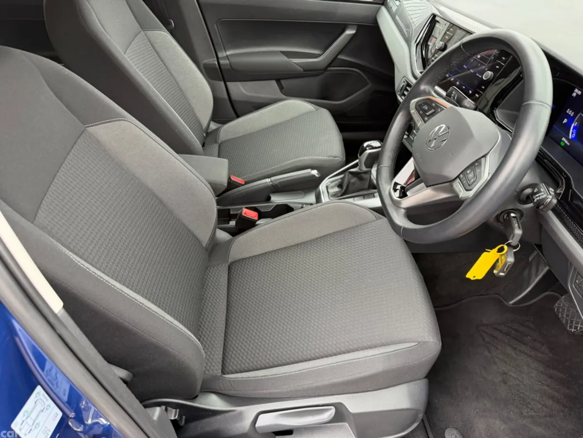 Volkswagen Polo Hatchback, Petrol, 2023, Blue