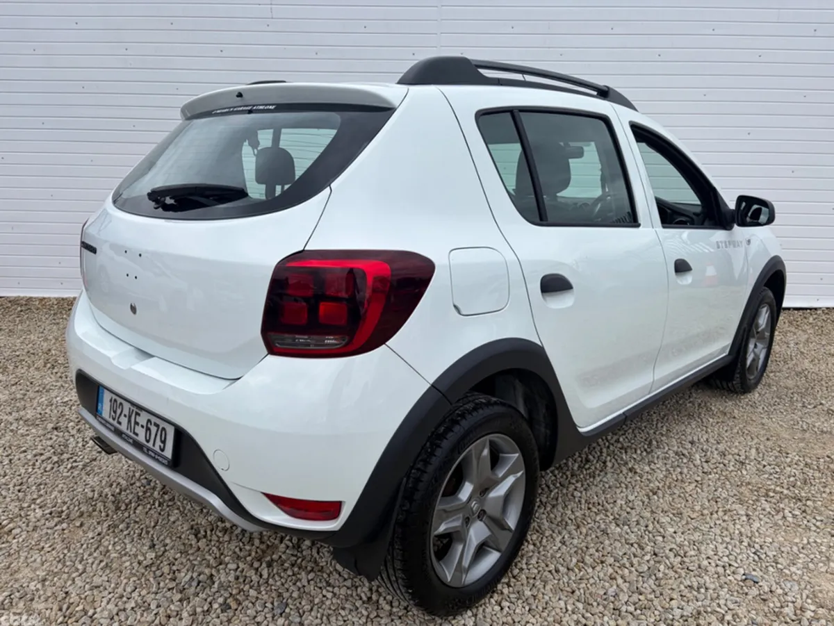 Dacia Sandero Hatchback, Petrol, 2019, White