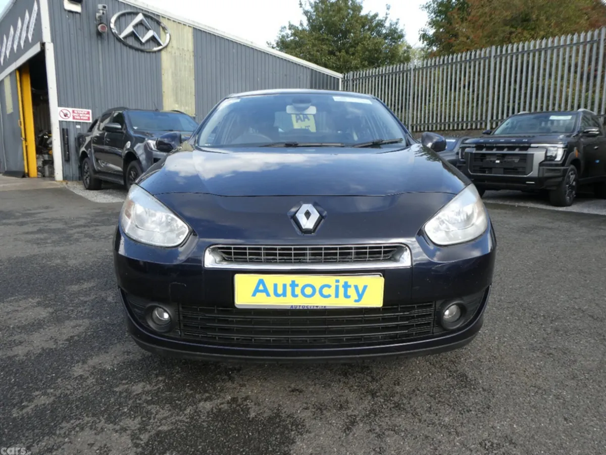 Renault Fluence Saloon, Diesel, 2011, Blue