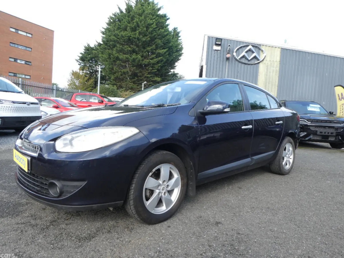 Renault Fluence Saloon, Diesel, 2011, Blue
