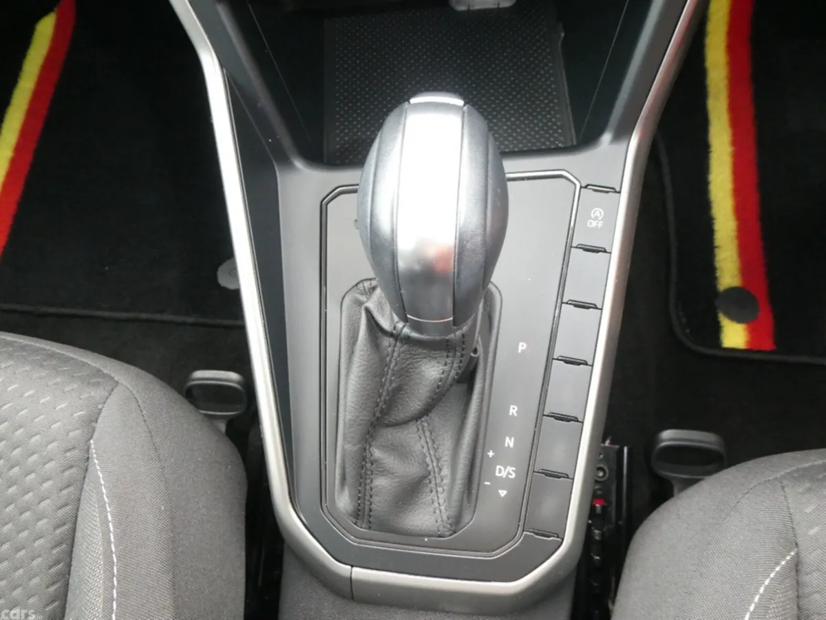 Volkswagen Polo Hatchback, Petrol, 2019, Red