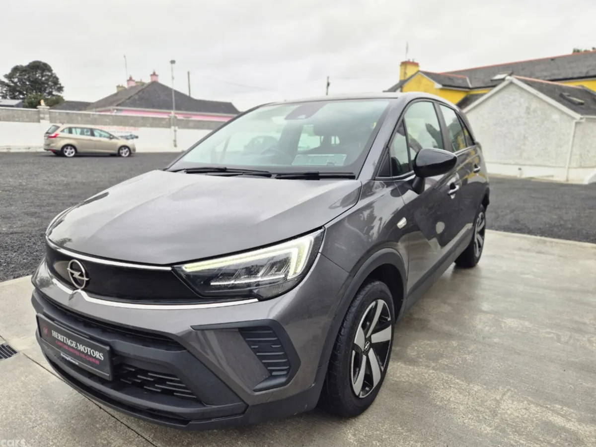 Opel Crossland MPV, Diesel, 2022, Grey