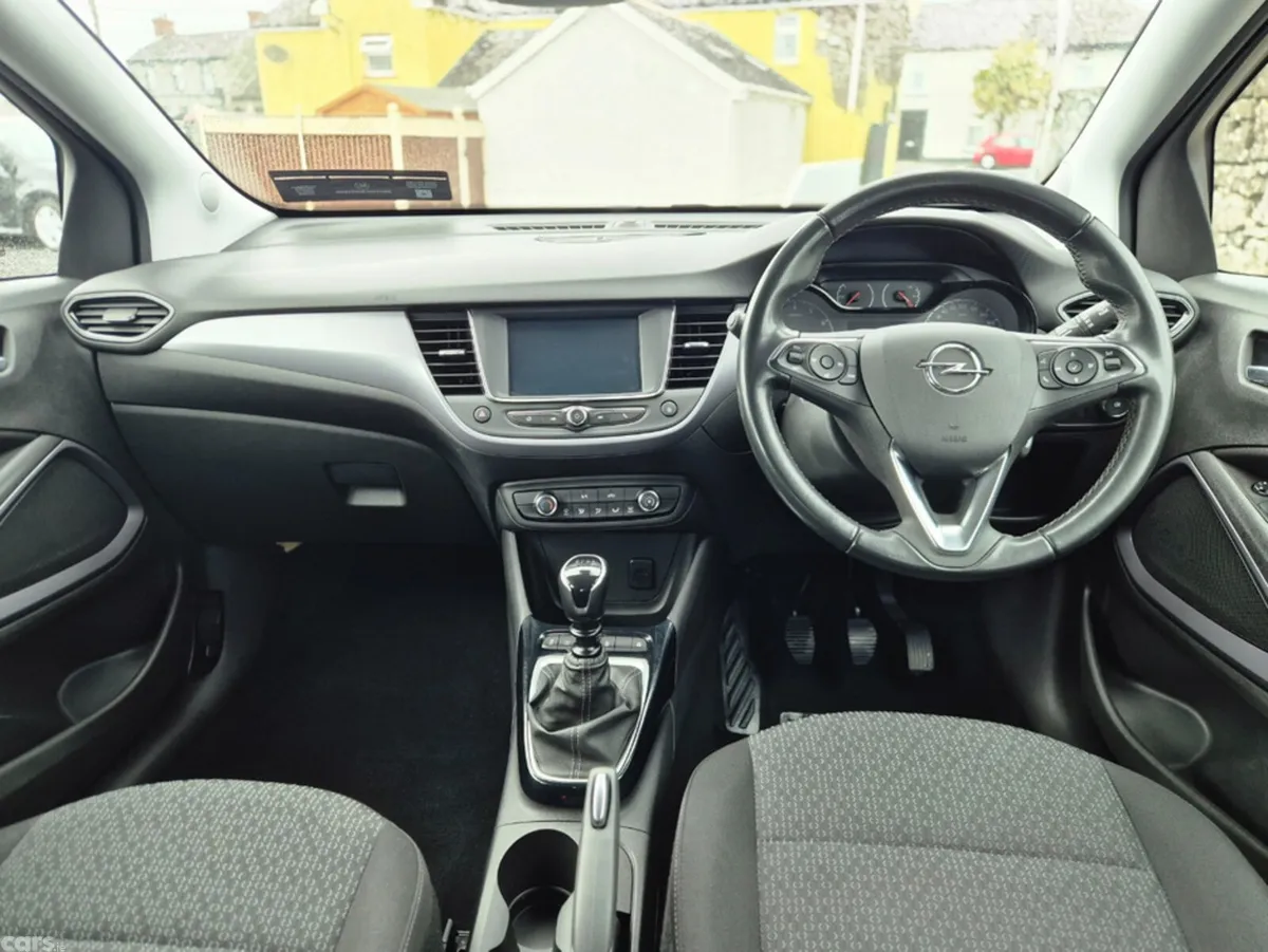Opel Crossland MPV, Diesel, 2022, Grey