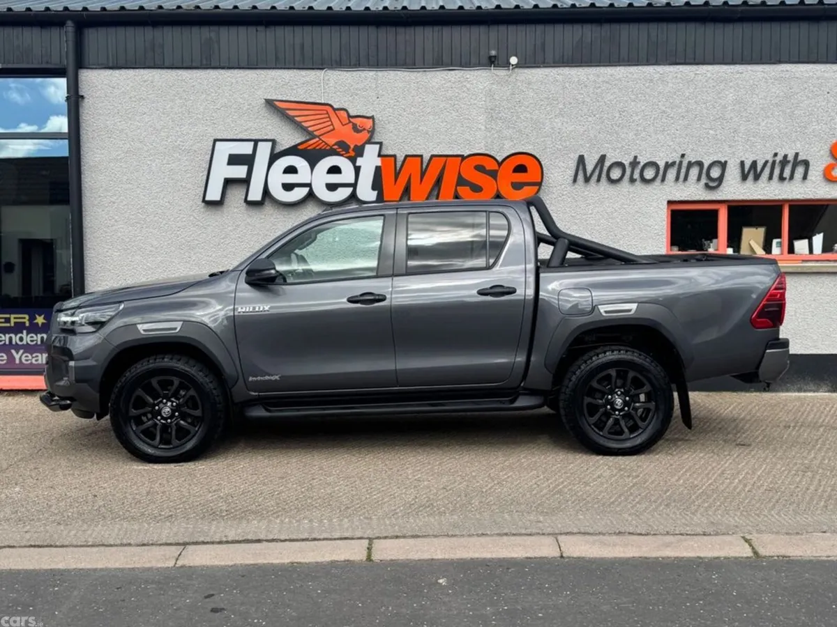 Toyota Hilux Pick Up, Diesel, 2021, Grey
