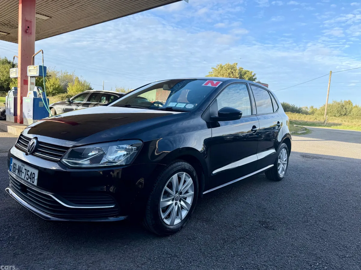 Volkswagen Polo Hatchback, Petrol, 2016, Black