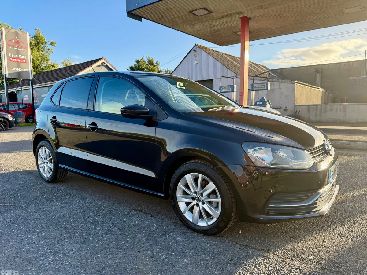 Volkswagen Polo Hatchback, Petrol, 2016, Black