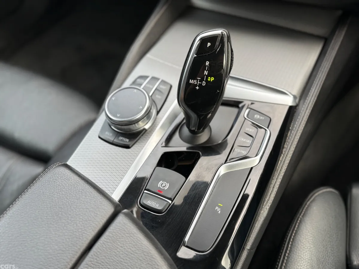 BMW 5-Series Saloon, Diesel, 2018, Grey