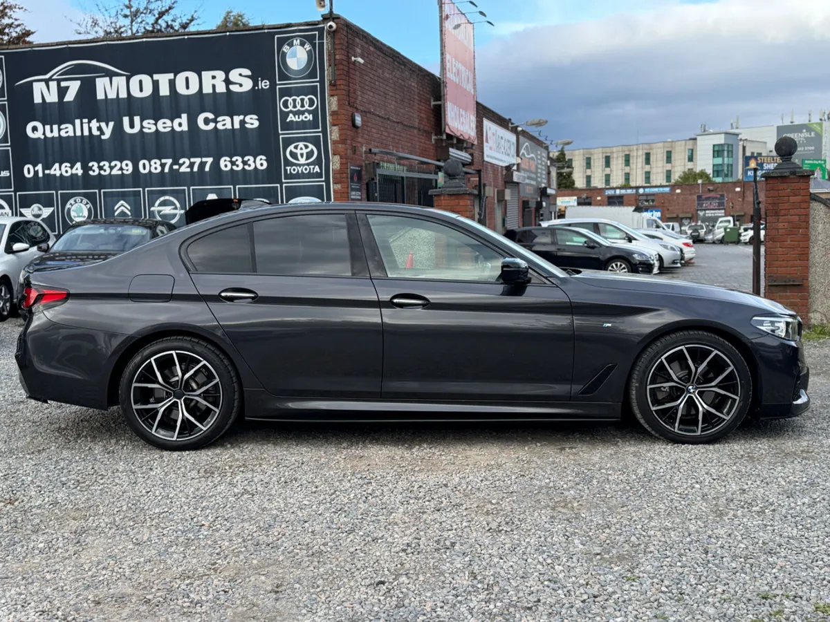 BMW 5-Series Saloon, Diesel, 2018, Grey