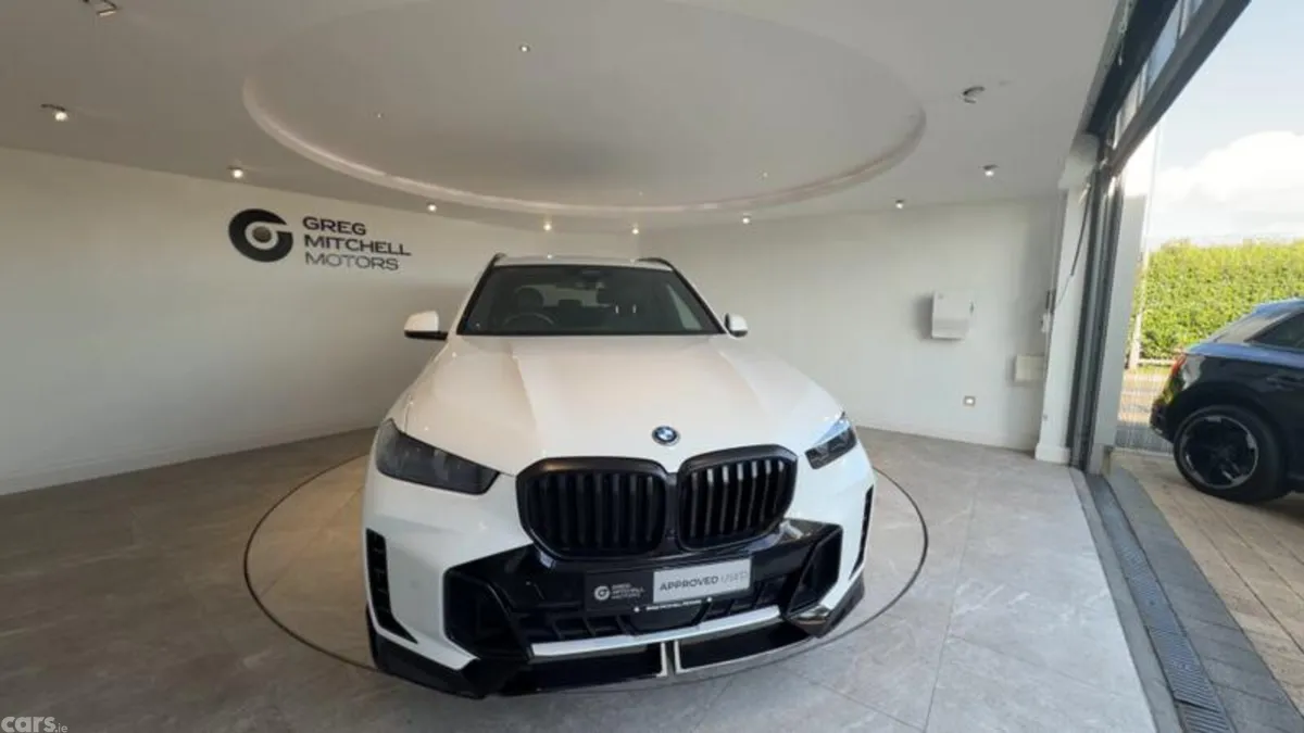 BMW X5 SUV, Petrol Hybrid, 2023, White