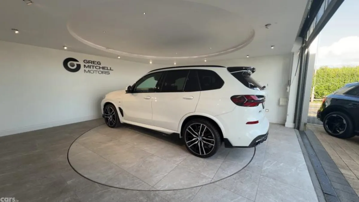 BMW X5 SUV, Petrol Hybrid, 2023, White