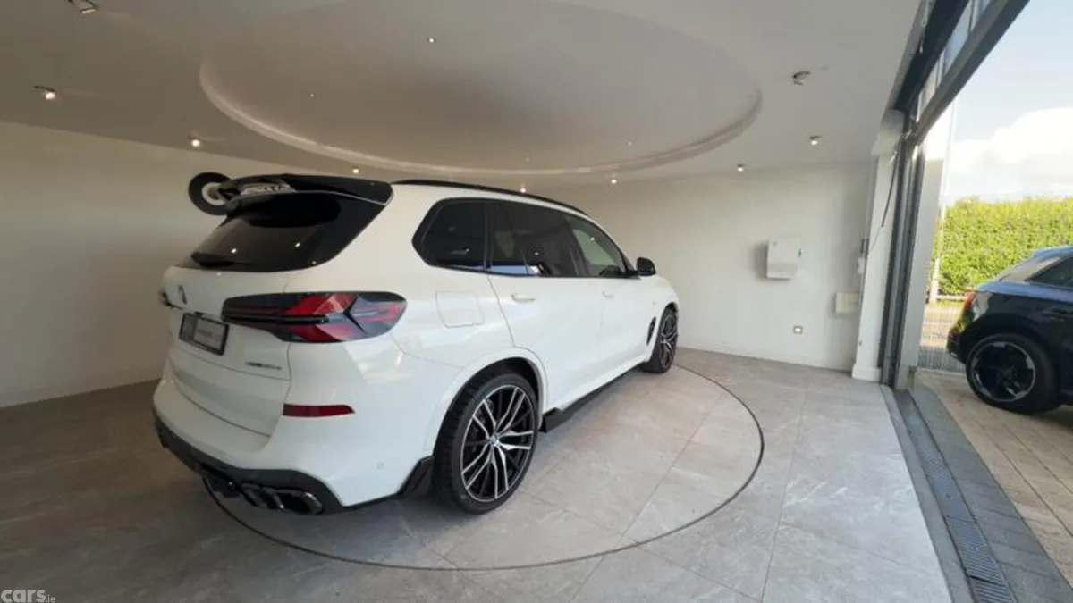 BMW X5 SUV, Petrol Hybrid, 2023, White