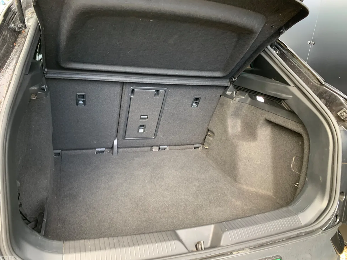 Volkswagen ID.4 Estate, Electric, 2022, Grey