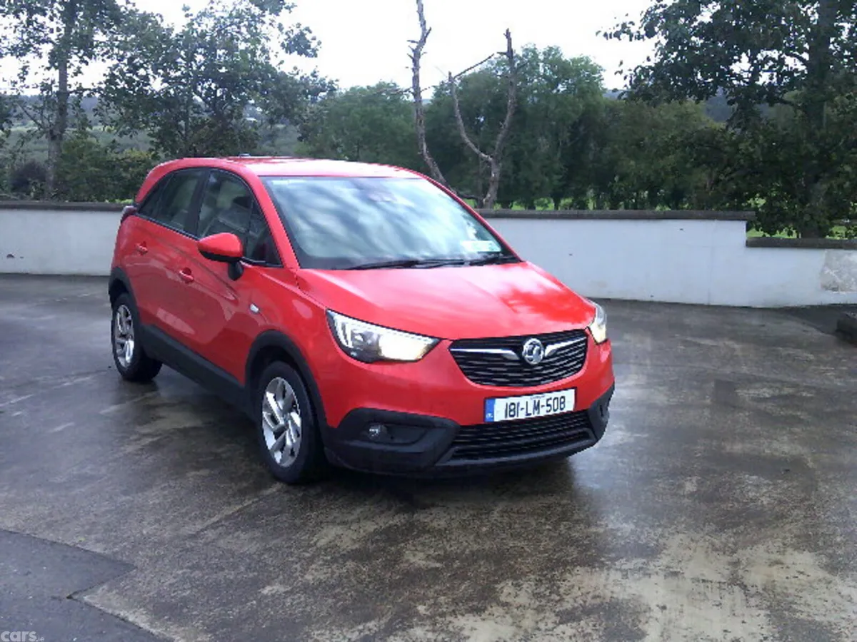 Vauxhall Crossland X Hatchback, Diesel, 2018, Red