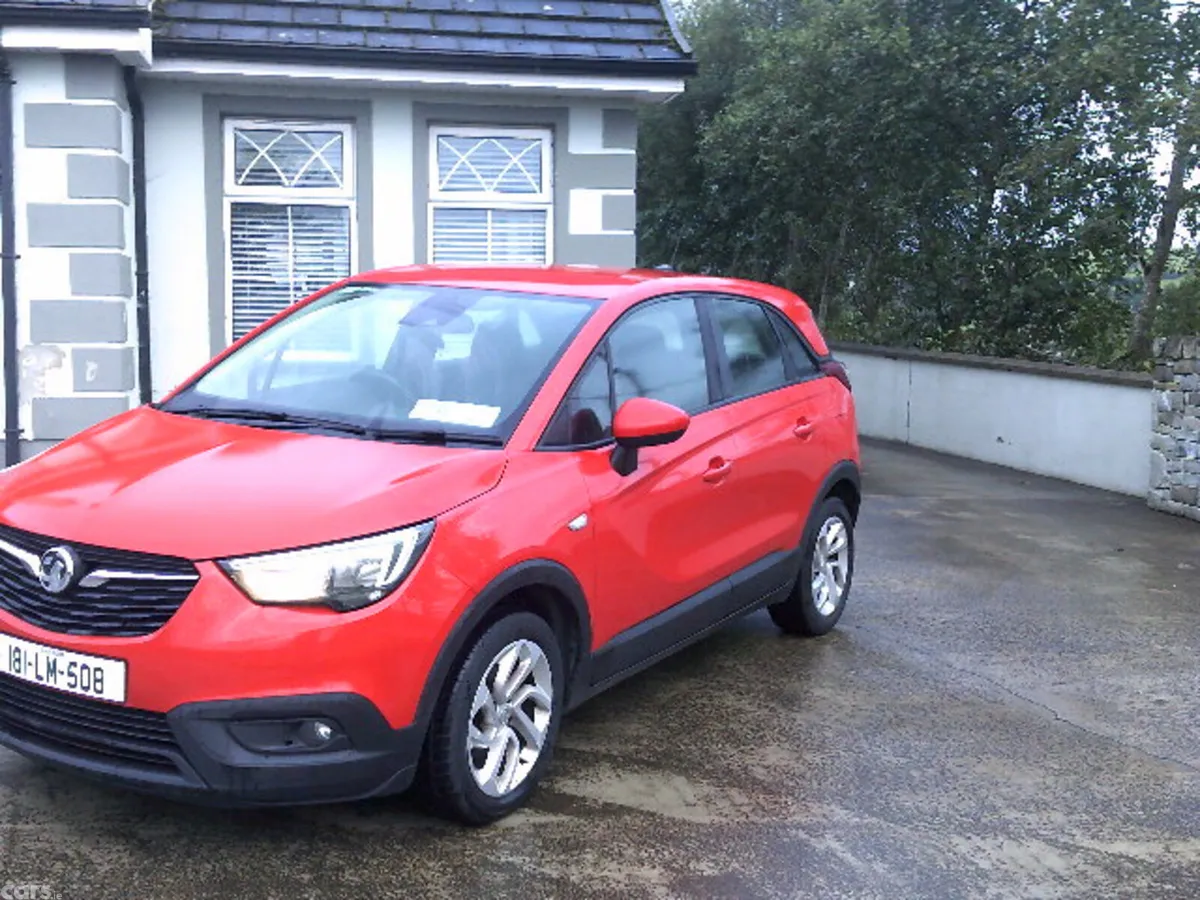 Vauxhall Crossland X Hatchback, Diesel, 2018, Red