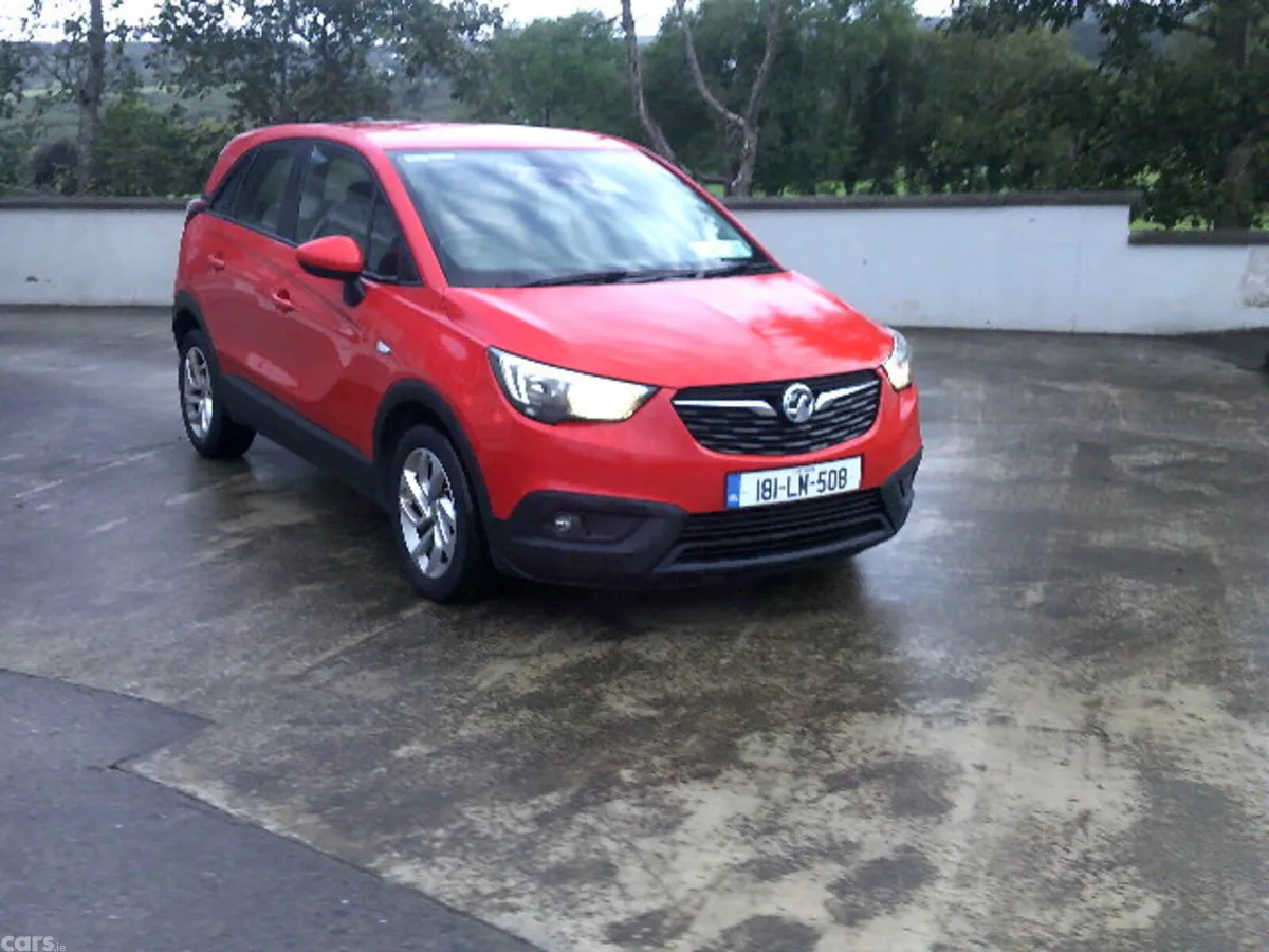 Vauxhall Crossland X Hatchback, Diesel, 2018, Red