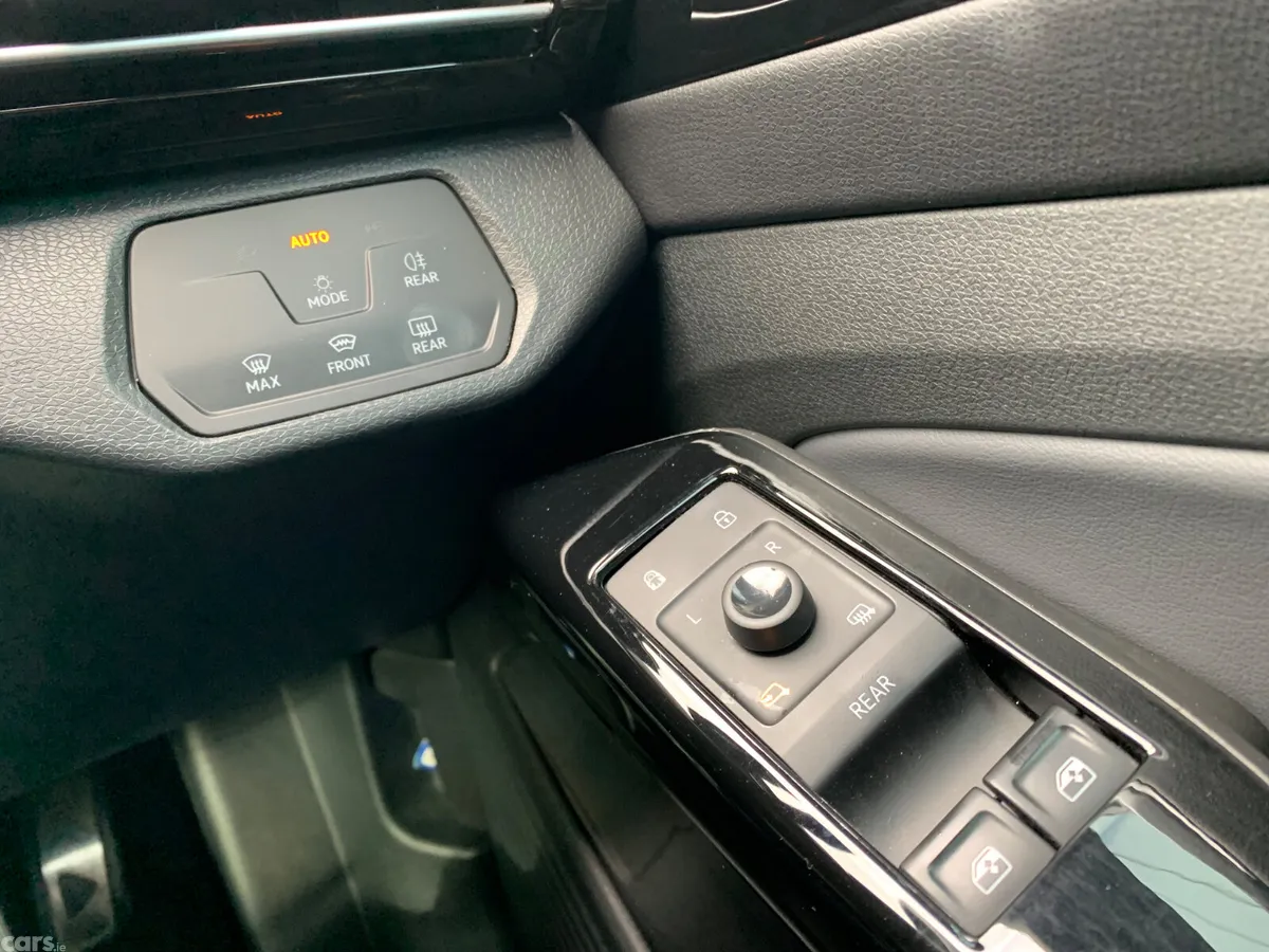 Volkswagen ID.4 Estate, Electric, 2022, Grey
