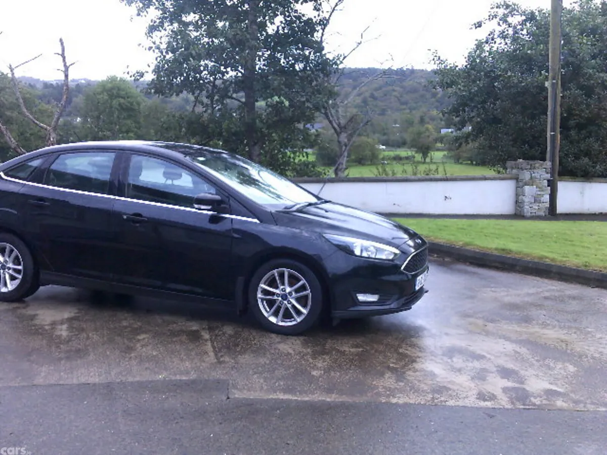 Ford Focus Saloon, Diesel, 2016, Black