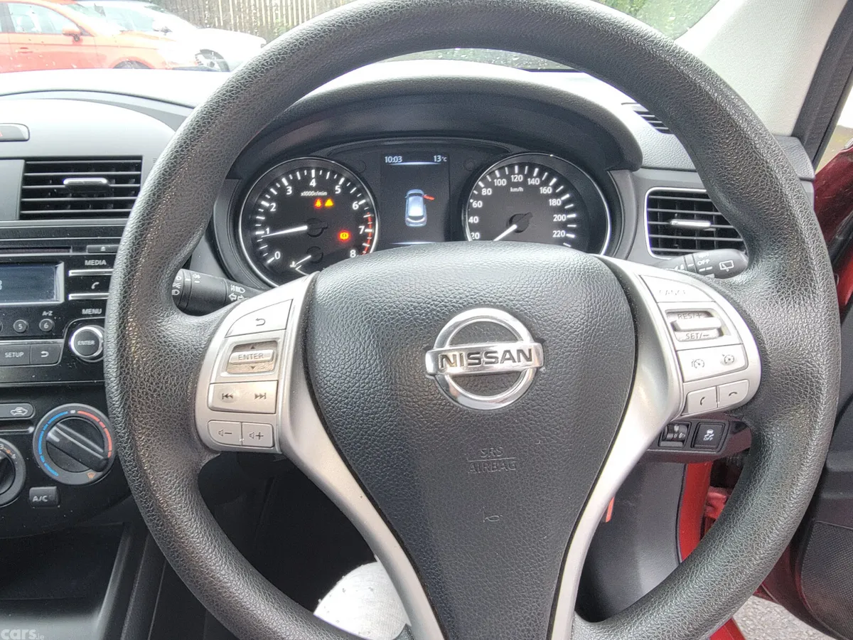 Nissan Pulsar Hatchback, Petrol, 2016, Silver